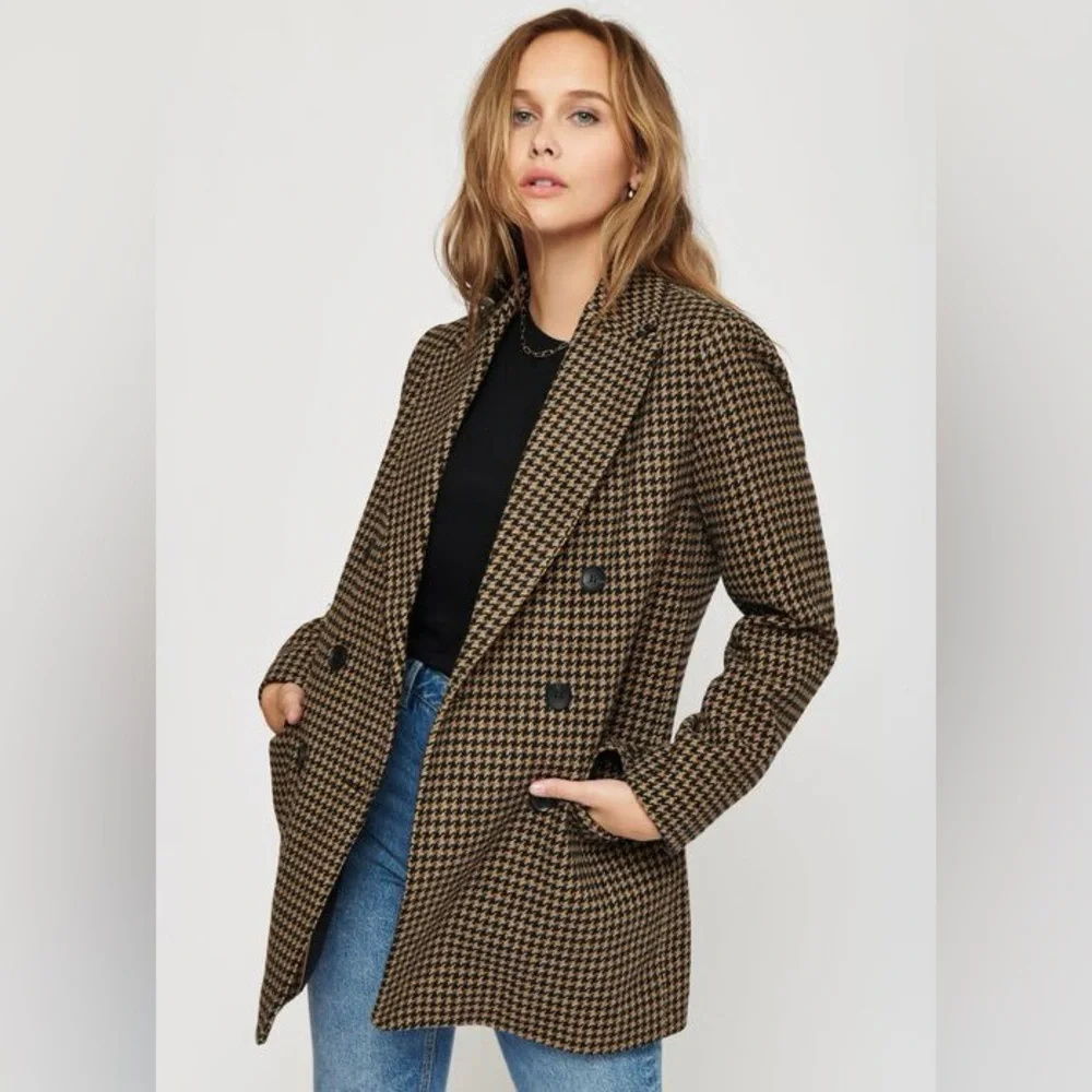 Classic Houndstooth Blazer in Brown - Picture 1 of 6